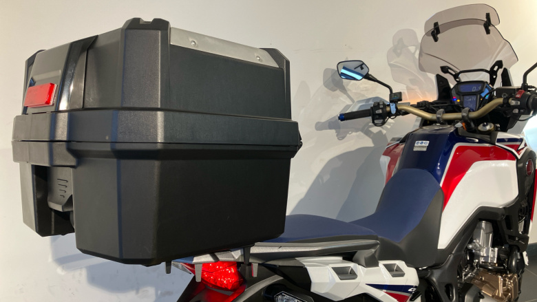 Honda Africa Twin CRF1000DHE (17MY)